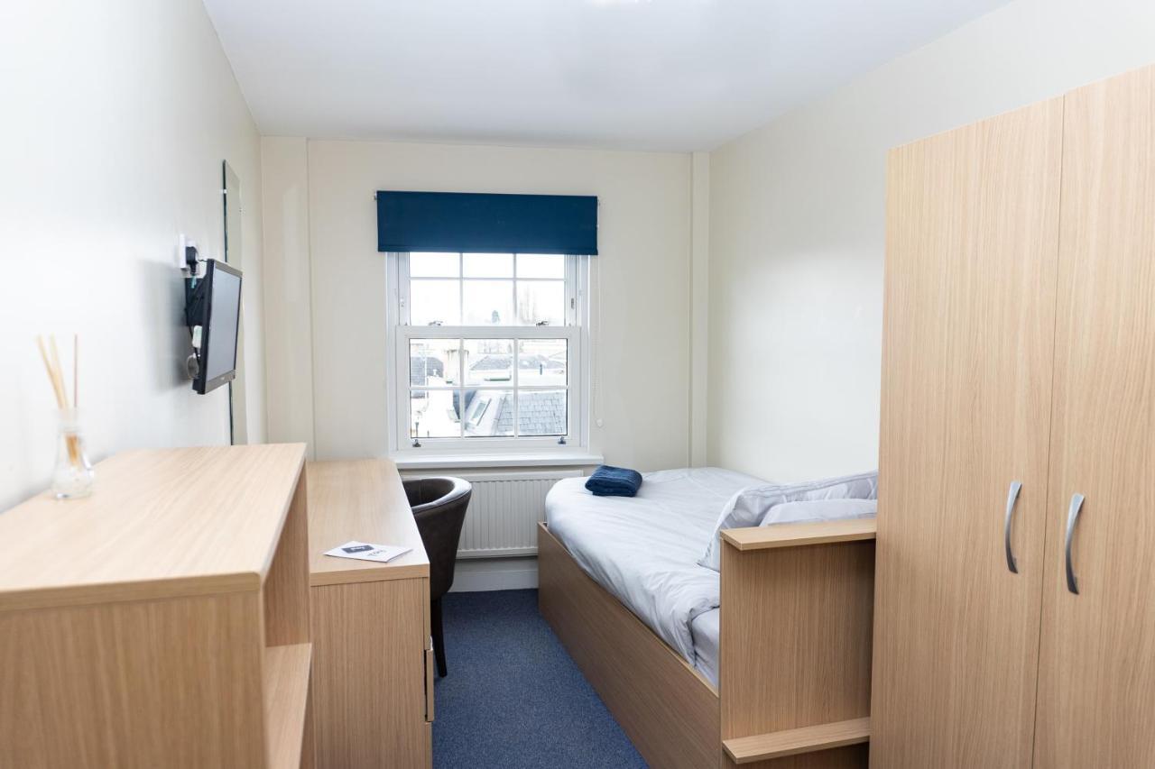 Spa Court Cheltenham Zewnętrze zdjęcie